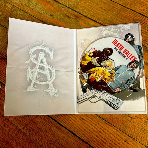 Death Valley: Soul Assassins III Blu Ray - Picture 2 of 6